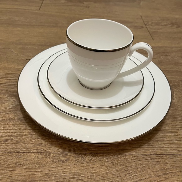 Lenox Continental Fine China Brand New - Picture 8 of 8